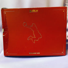 Load image into Gallery viewer, Nike LeBron Soldier XIV USA Basketball Sneakers Men’s Size 10 With Box Like New
