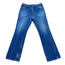 Load image into Gallery viewer, Vintage Lee Straight Leg Boot Cut Jeans 36x32

